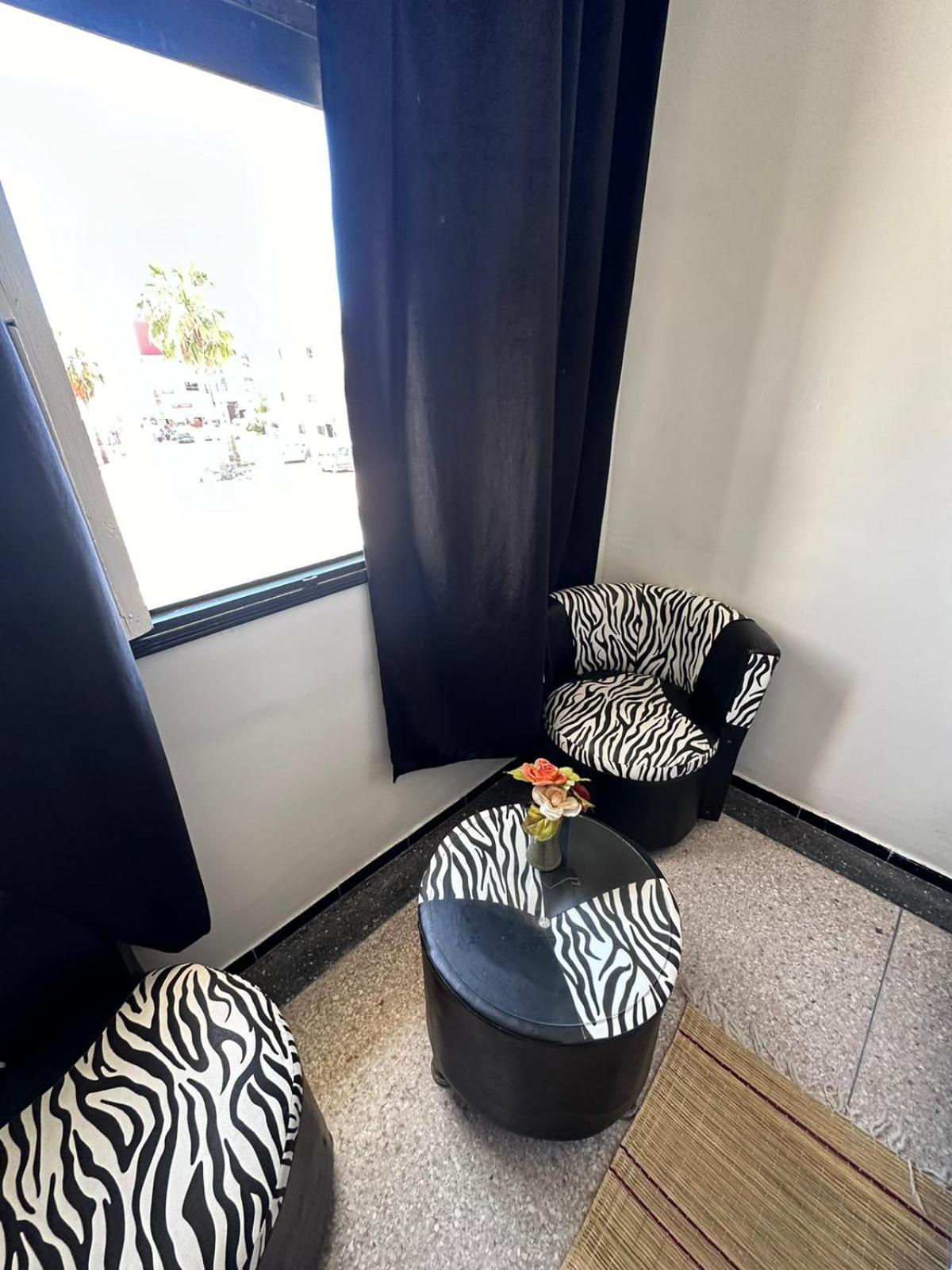 Anza Haven Surf House Bed & Breakfast Agadir Exterior photo